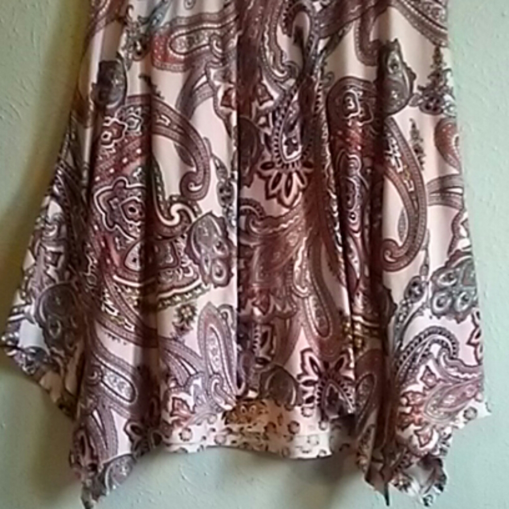 Final Price EST. 1946 Skirt - Picture 4 of 4